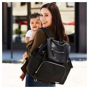 Chelsea Downtown Chic Skip Hop Black diaper bag